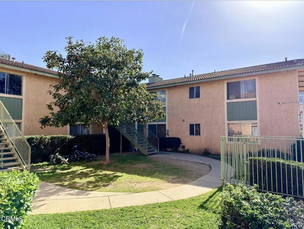 Santa Paula, California, United States 1 - 17265142