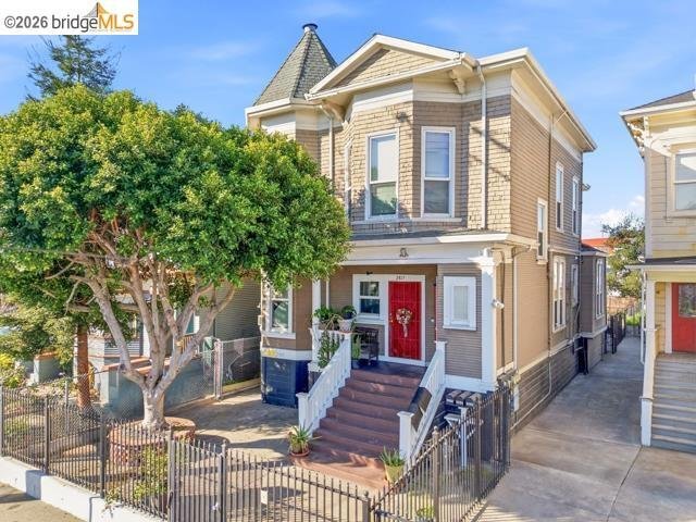 House in Oakland, California, United States 4 - 17265459