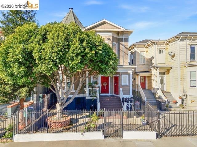 House in Oakland, California, United States 2 - 17265459