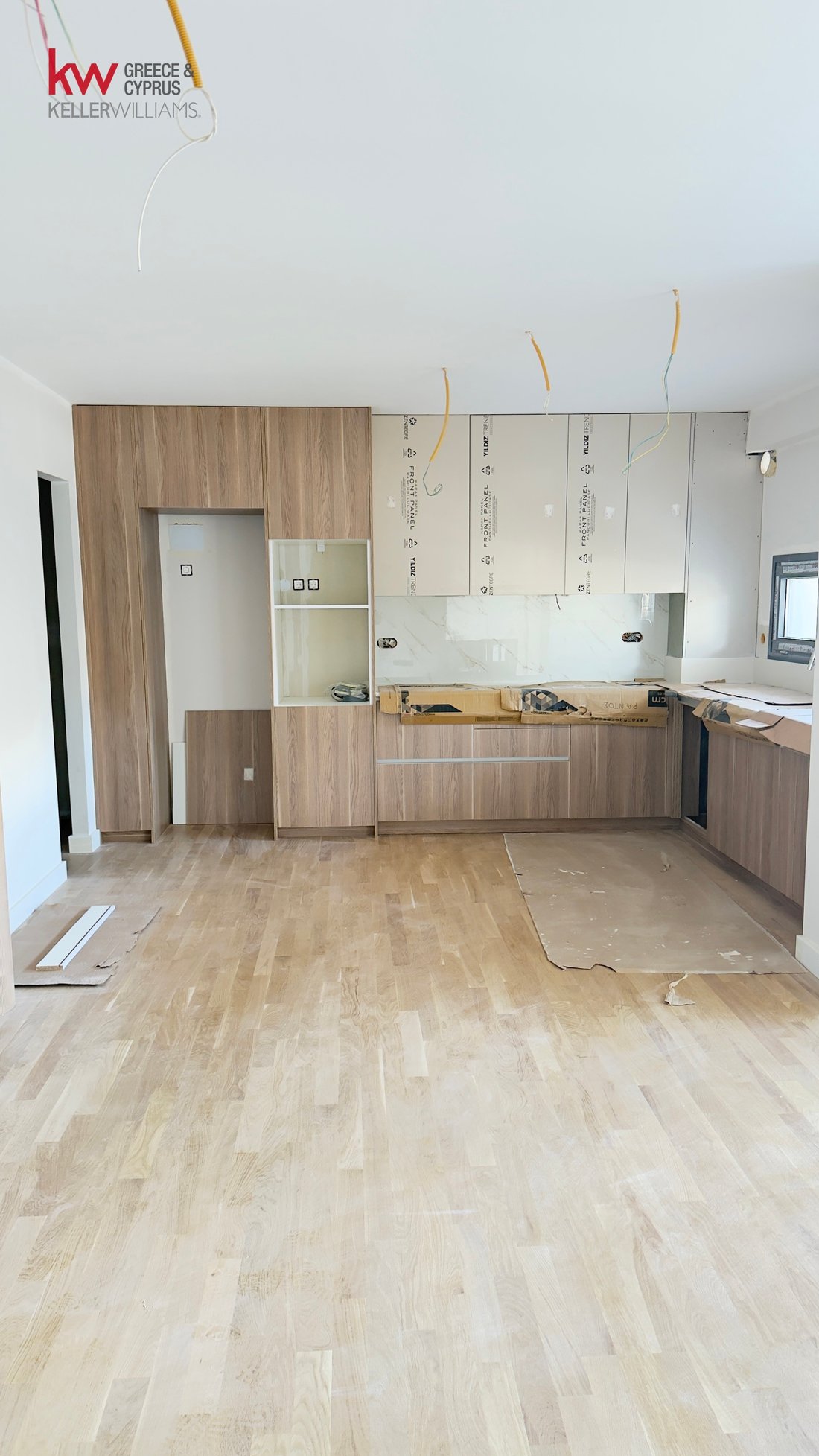 Apartment in North Athens, Attica, Greece 2 - 15563328
