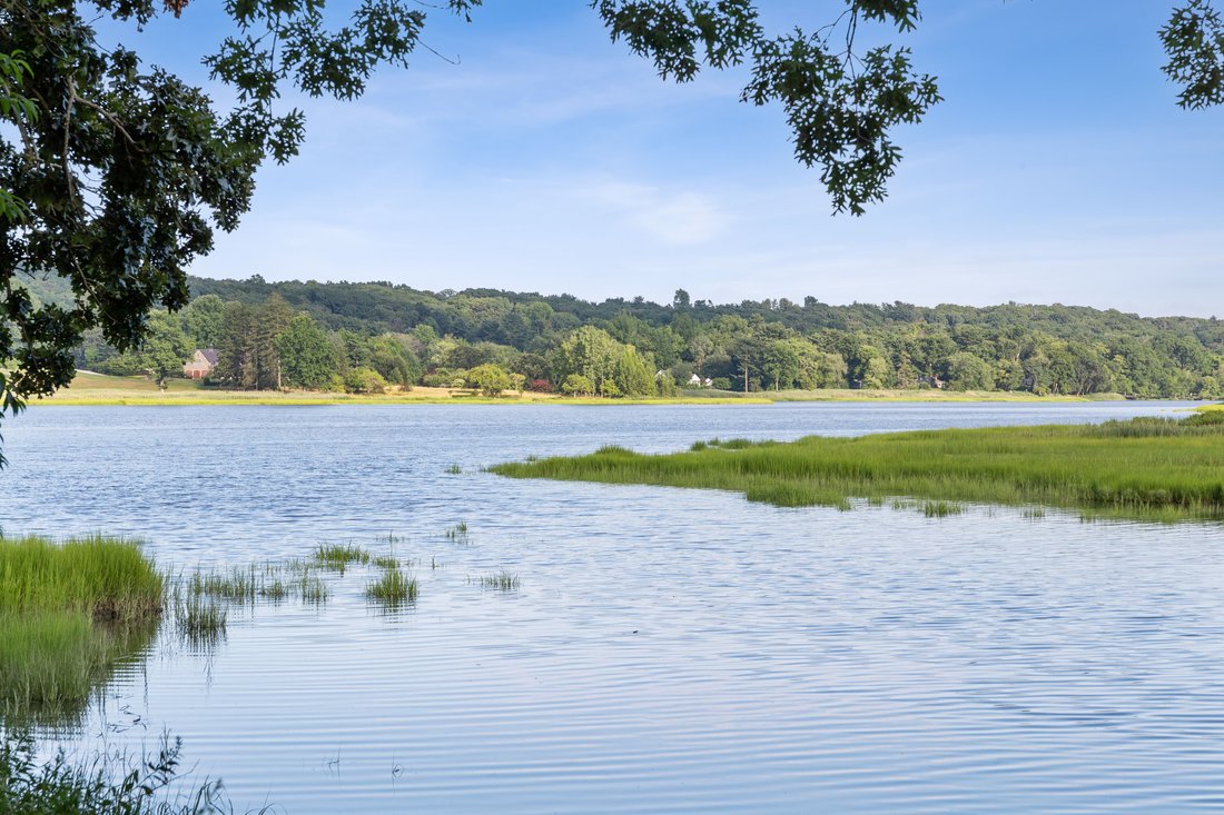 Locust Valley, New York, United States 5 - 16813603