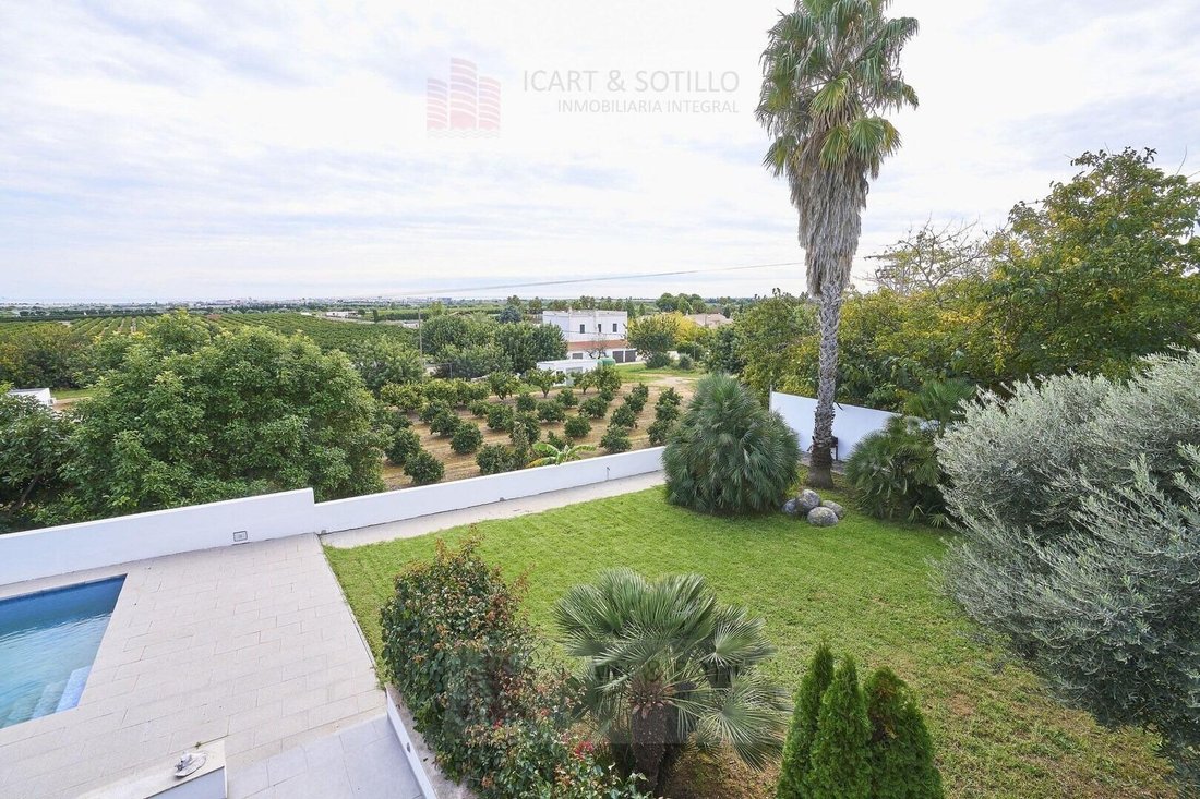 Villa in Vinaros, Valencian Community, Spain 4 - 15726640