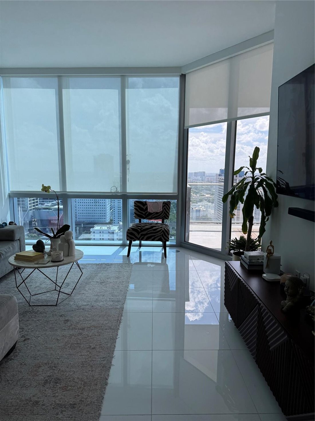 Condo in Miami, Florida, United States 4 - 17176669