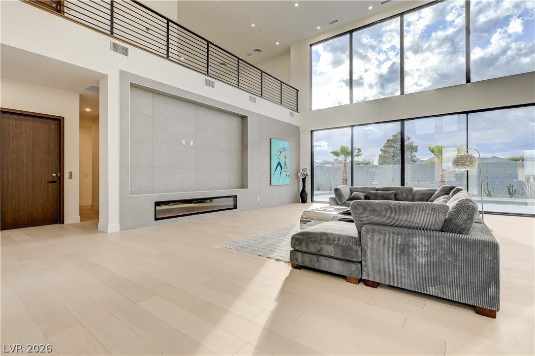 House in Las Vegas, Nevada, United States 4 - 17265436