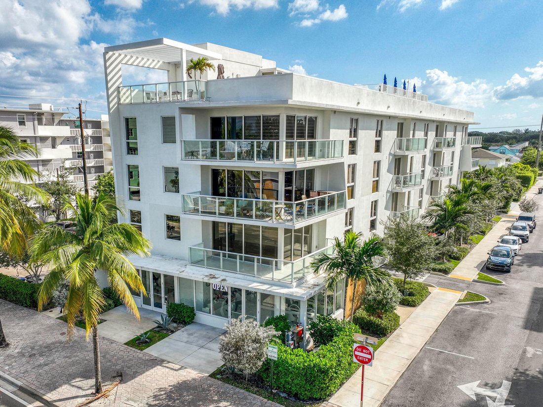 Condo in Lake Worth, Florida, United States 1 - 17178057
