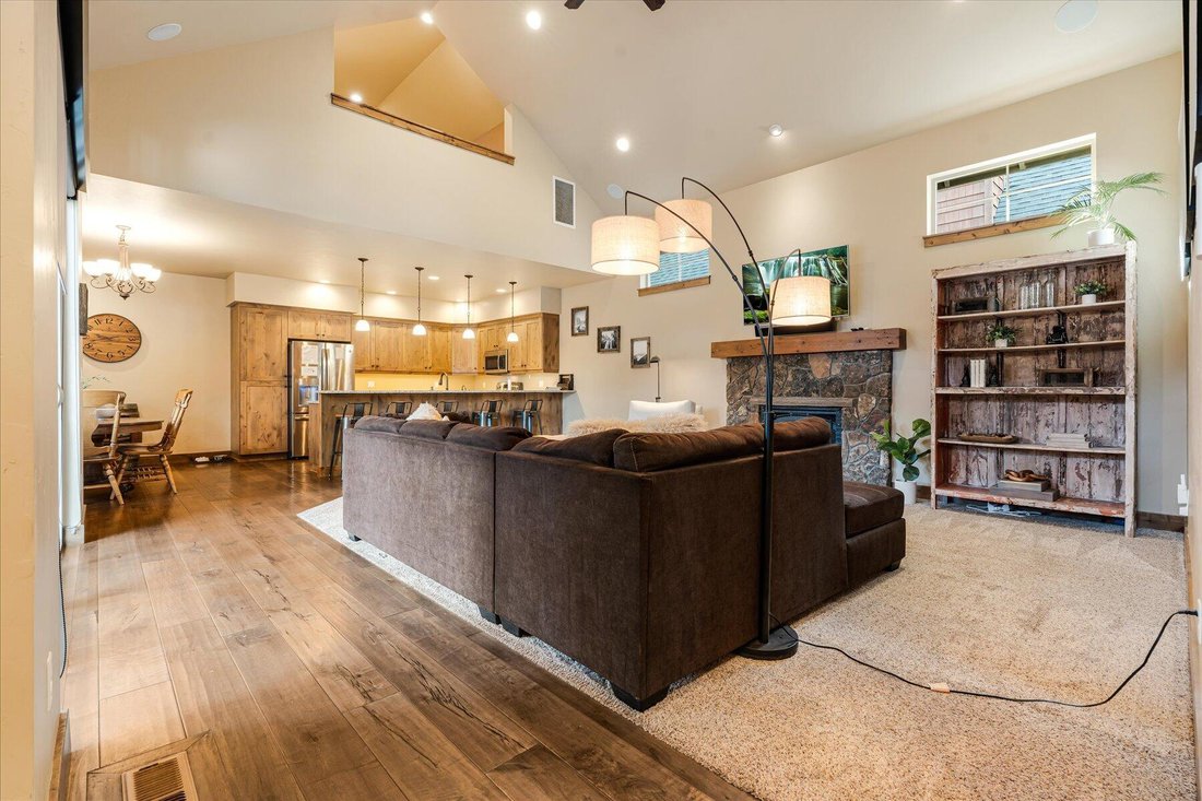 House in Sisters, Oregon, United States 4 - 17264946