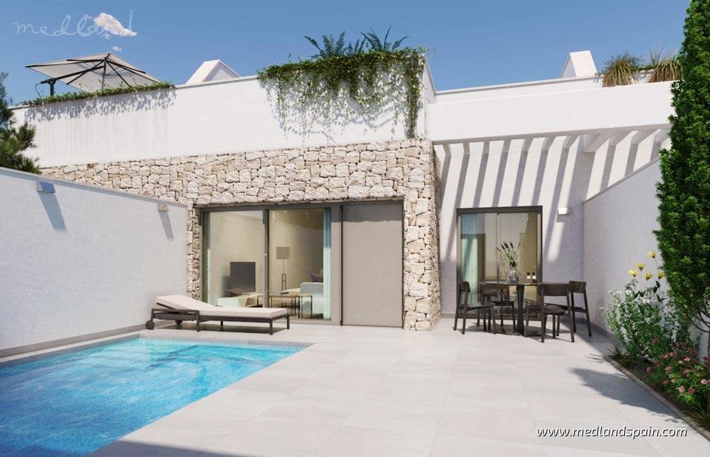 Townhouse in Pilar de la Horadada, Valencian Community, Spain 1 - 17265336