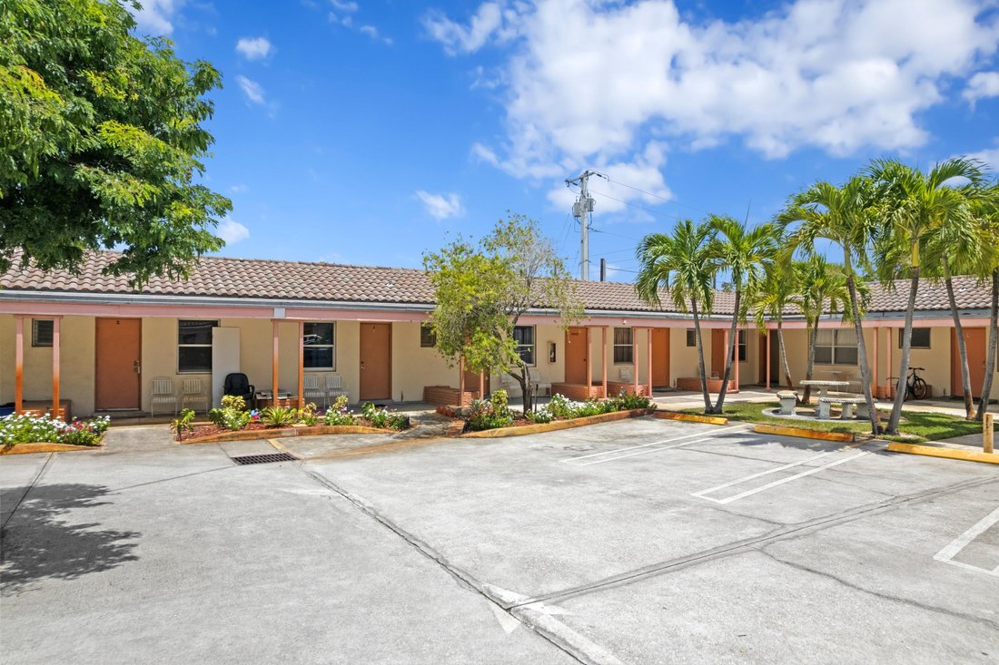 House in West Palm Beach, Florida, United States 3 - 16633772