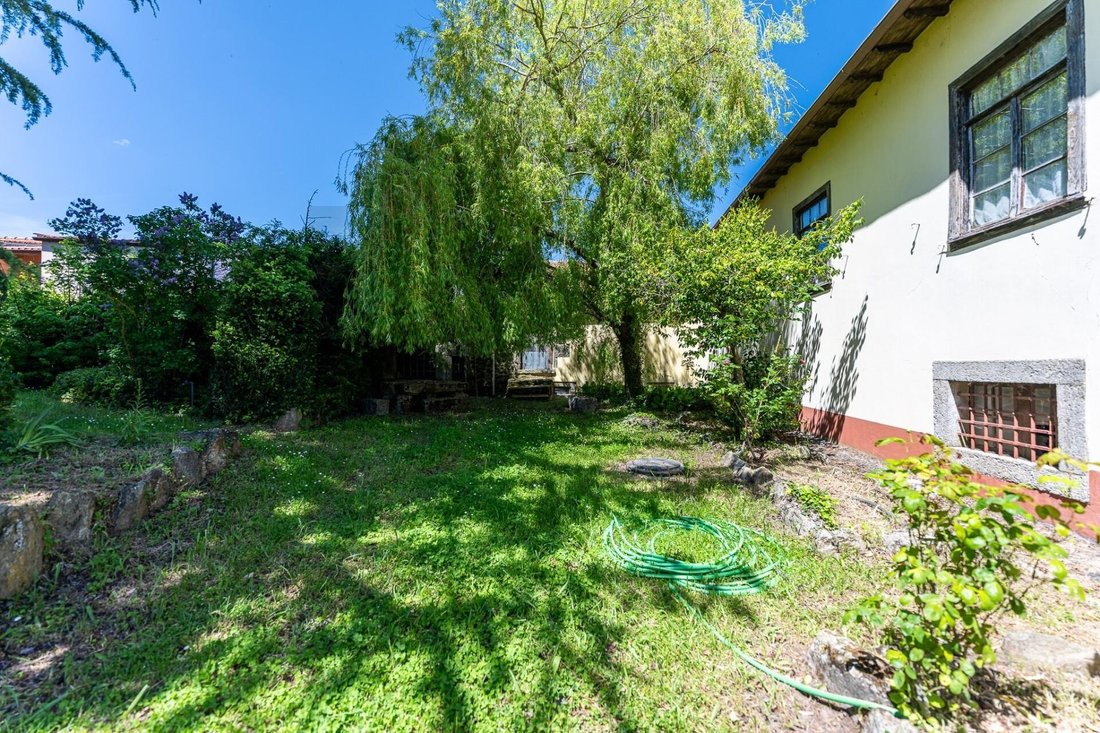 Farm Ranch in Bornes e Burga, Braganca District, Portugal 1 - 17066518