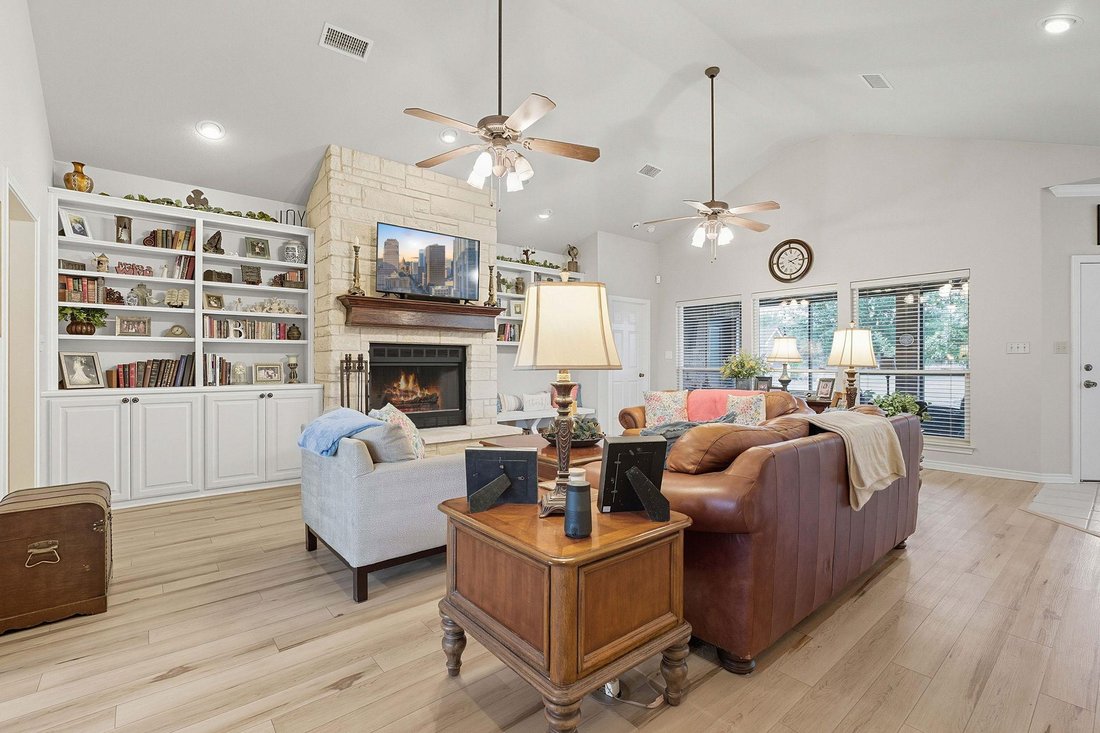 House in Salado, Texas, United States 3 - 17265305