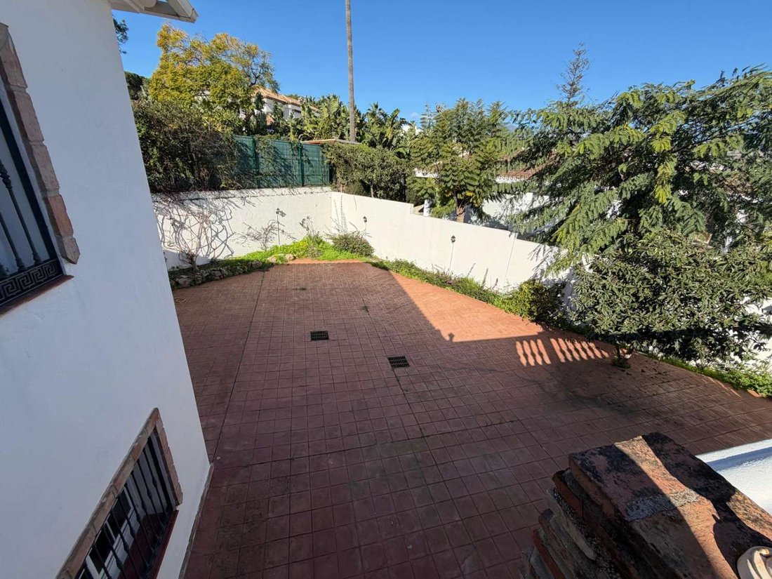 Villa in Nueva Andalucia, Marbella, Spain 4 - 17265926