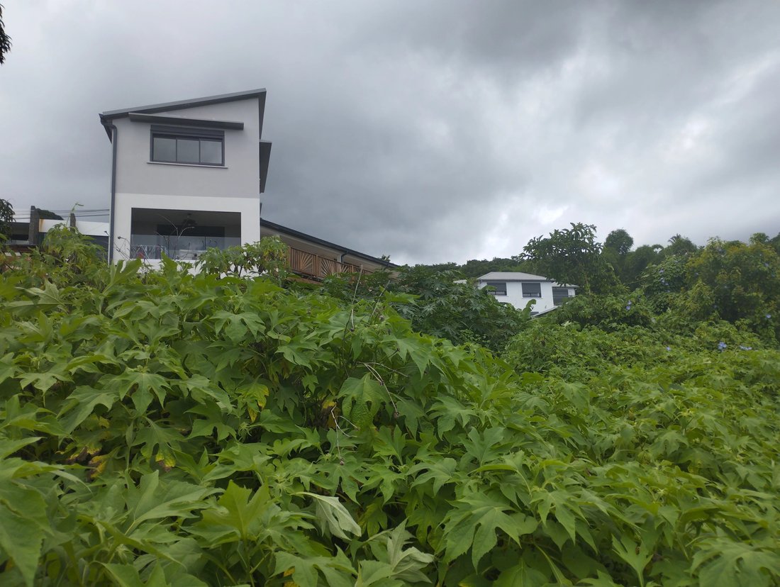 Land in La Possession, Saint-Paul, Réunion 1 - 17265921