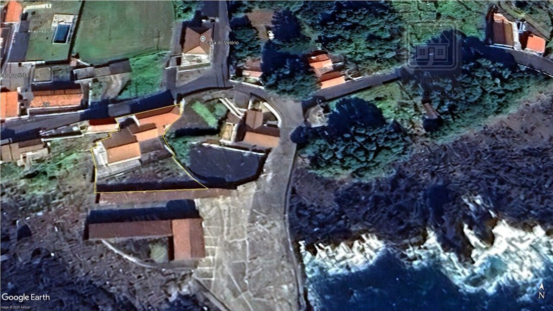 Sao Joao, Azores, Portugal 4 - 17218643