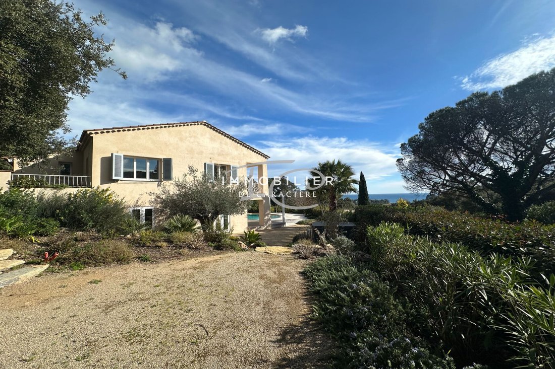 Villa in La Croix-Valmer, Provence-Alpes-Côte d'Azur, Frankreich 5 - 17235012