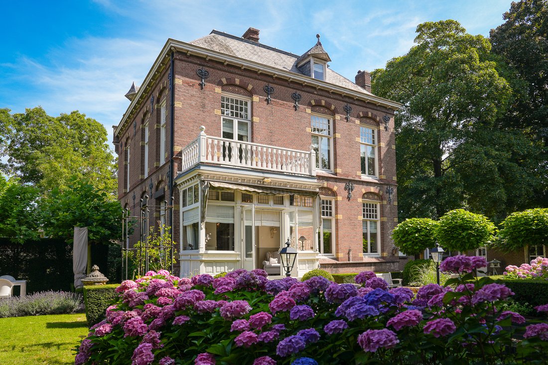 Villa in Tiel, Gelderland, Netherlands 2 - 17266943