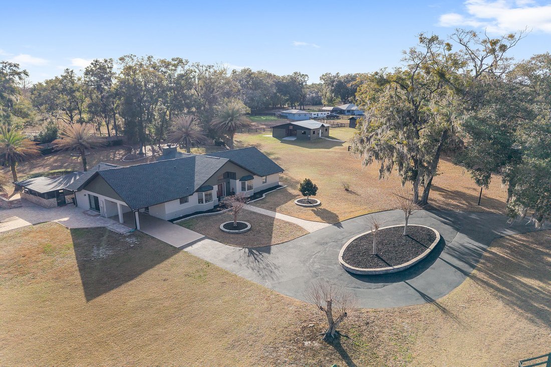 Farm Ranch in Ocala, Florida, United States 1 - 17266911