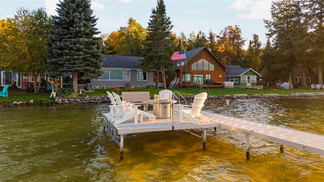 House in Petoskey, Michigan, United States 5 - 17267010