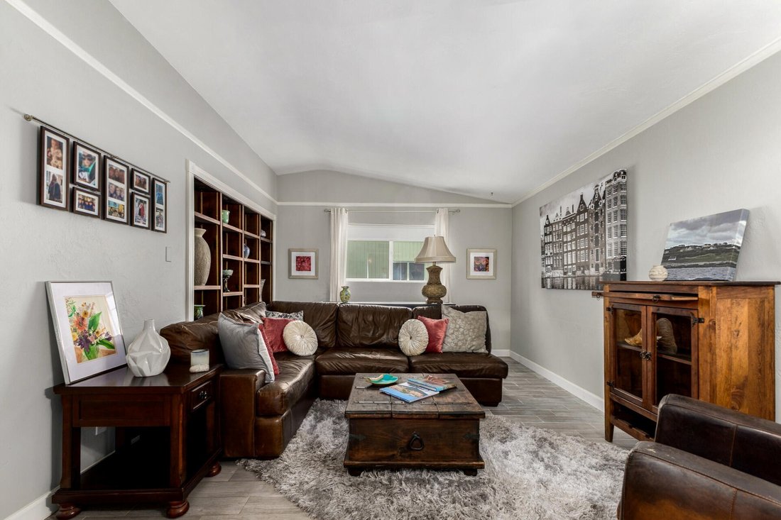Scottsdale, Arizona, United States 5 - 17266879