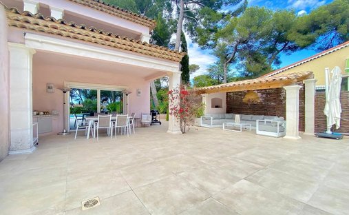 House in Maurice Jeanpierre, Le Cannet, France 1