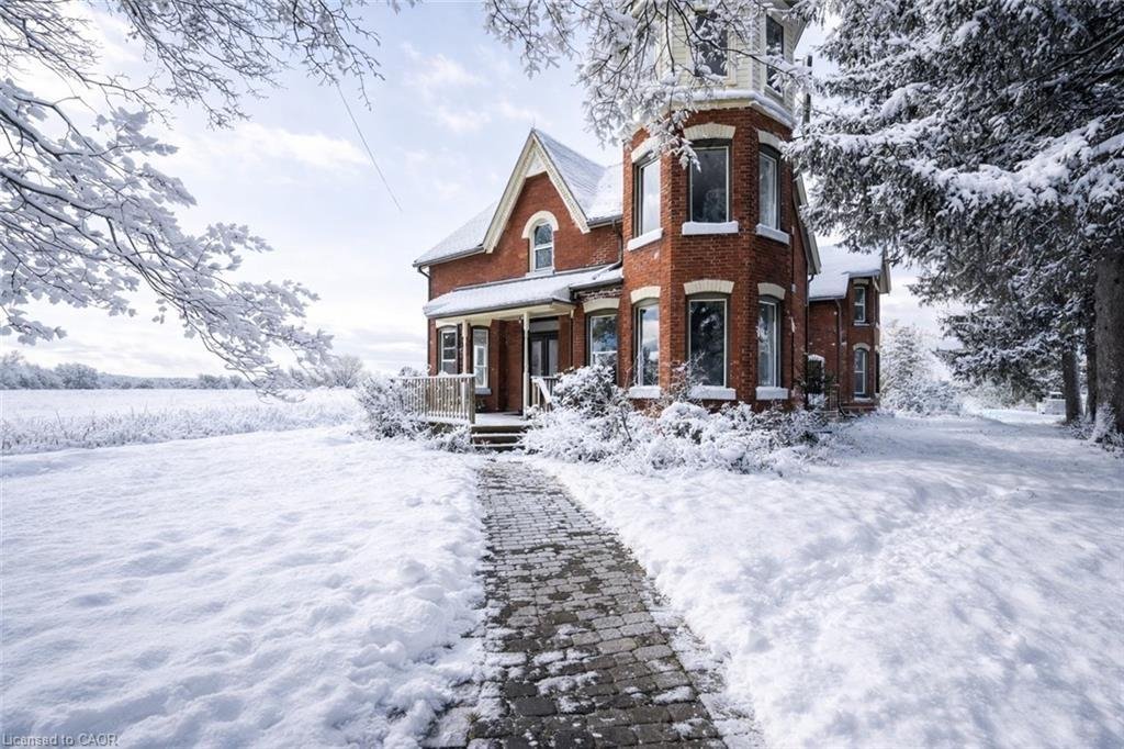 Farm Ranch in Hamilton, Ontario, Canada 3 - 17267226