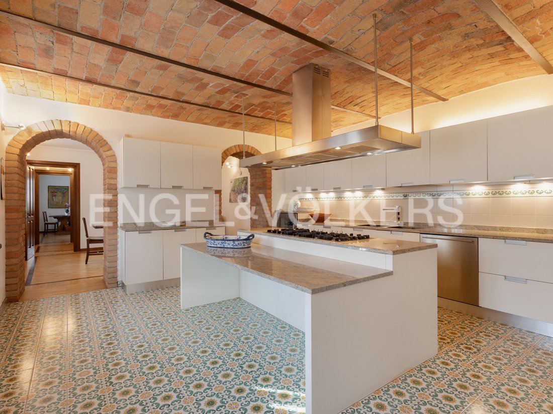 Country House in Nizza Monferrato, Piedmont, Italy 2 - 17268230