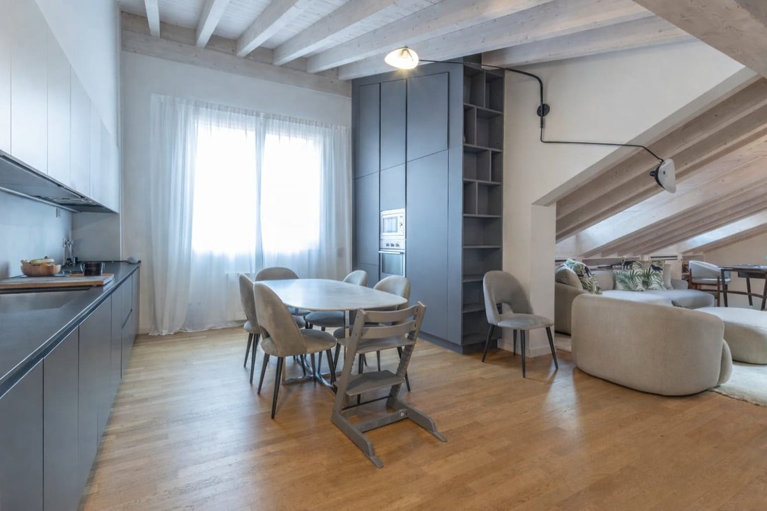 Apartment in Porta Venezia - Repubblica, Milan, Italy 2 - 17273764
