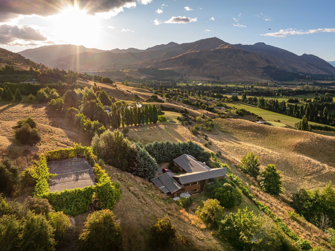 Villa in Wanaka, Otago, New Zealand 4 - 17278209