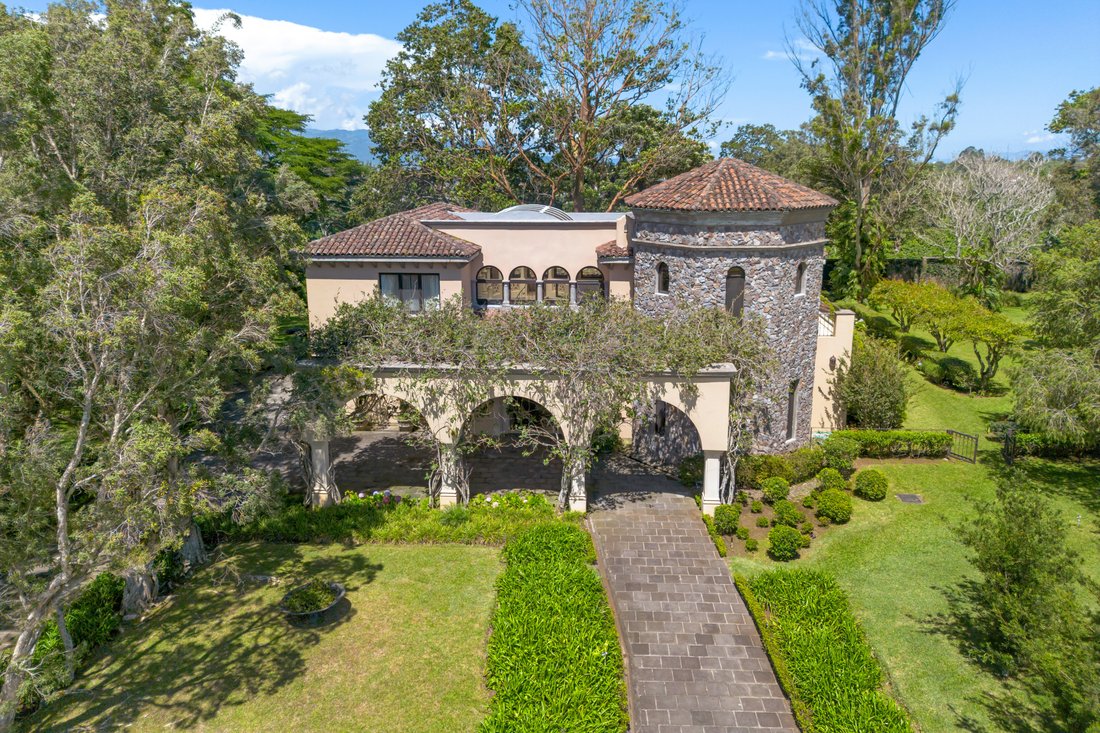 Haus in Santo Domingo, Heredia, Costa Rica 3 - 16135368
