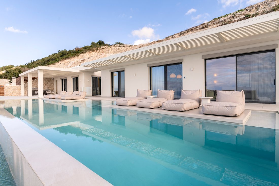 Villa in Lefkada Commune, Peloponnese, Western Greece and the Ionian, Greece 5 - 17273727