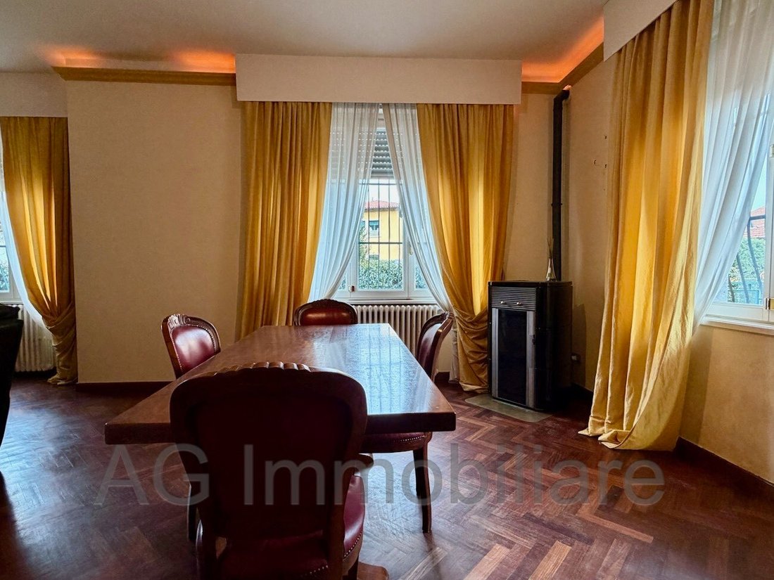 Villa in Verbania, Piedmont, Italy 3 - 17273249