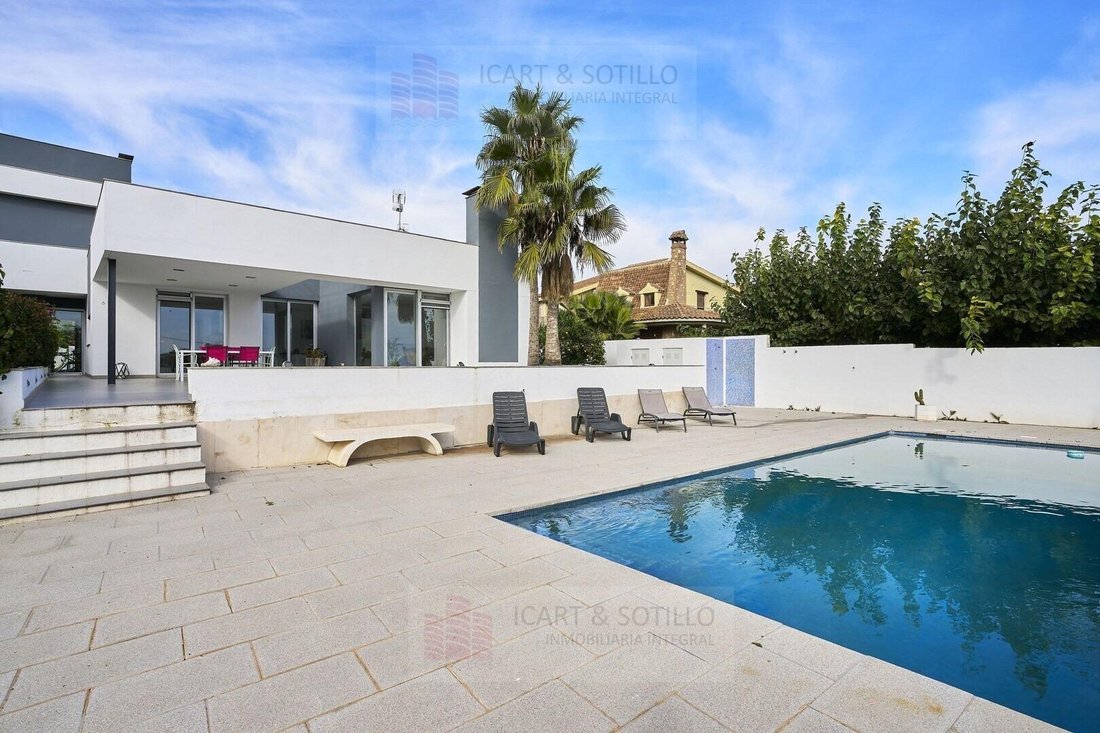Villa in Vinaros, Valencian Community, Spain 2 - 15726640