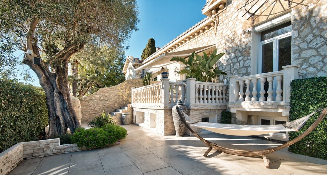 House in Collettes Bréguières-Sud, Cagnes-sur-Mer, France 3 - 16703805