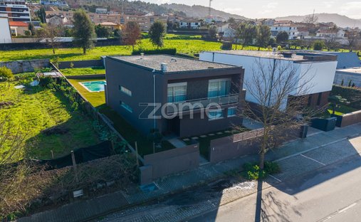 House in Caldas de Vizela, Braga, Portugal 1