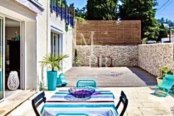 Villa in Font de Veyre, Cannes, France 5 - 17278626