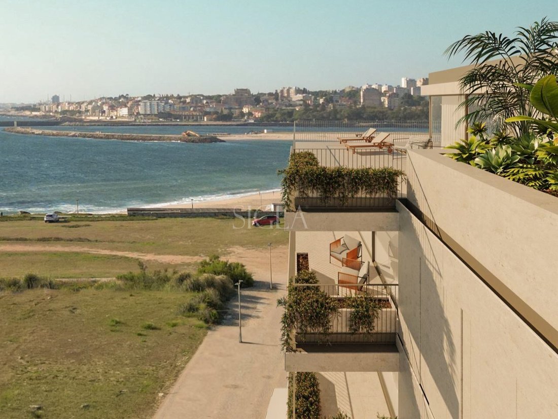 Apartment in Canidelo, Porto District, Portugal 1 - 17268587