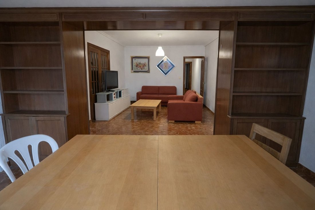 Apartment in Los Remedios, Seville, Spain 3 - 17280025