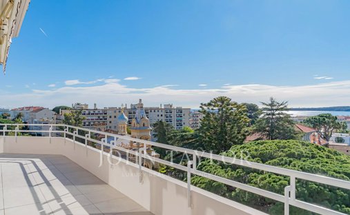 Apartment in La Source, Cannes, France 1