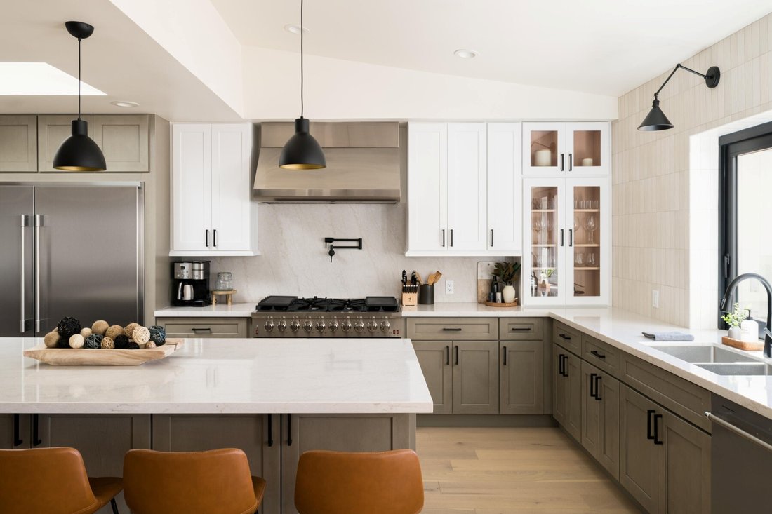 Scottsdale, AZ, United States 5 - 17274070