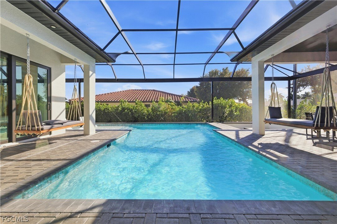 House in Cape Coral, Florida, United States 2 - 17271004