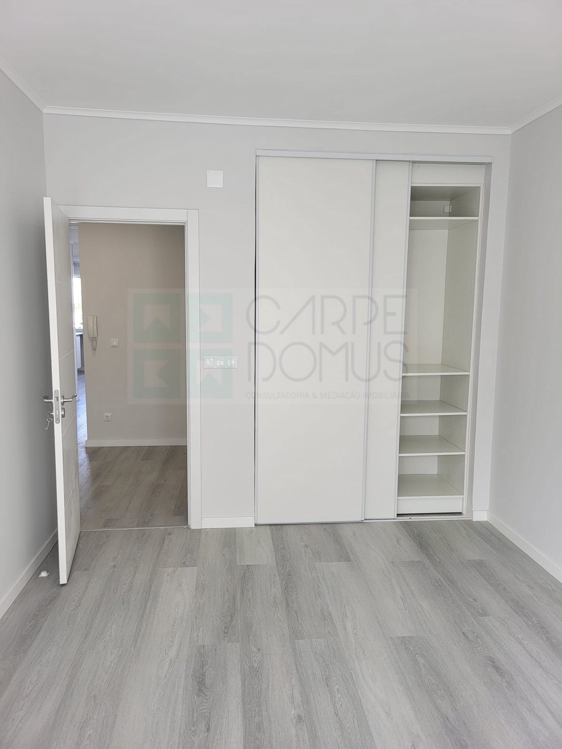Apartment in Paco de Arcos, Lisbon, Portugal 2 - 17273549