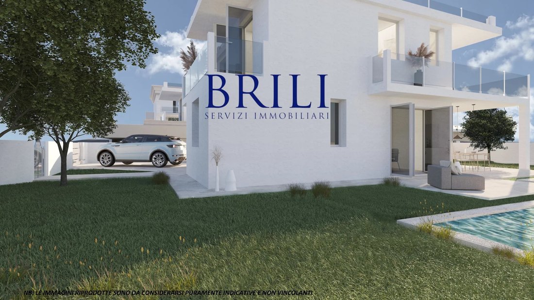 Villa in Aldo Moro Avenue, Olbia, Italy 2 - 17271339