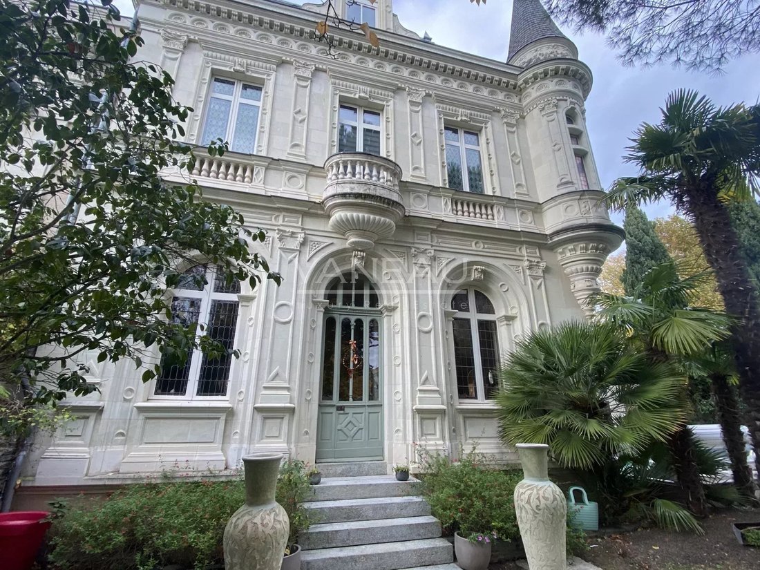Estate in Madeleine - Saint Léonard - Justices, Angers, France 2 - 17268533