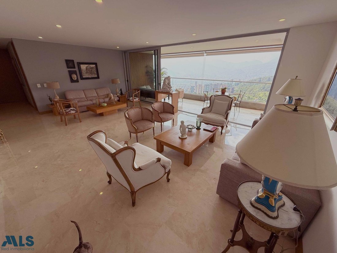 Apartment in Medellín, Antioquia, Colombia 3 - 17274840