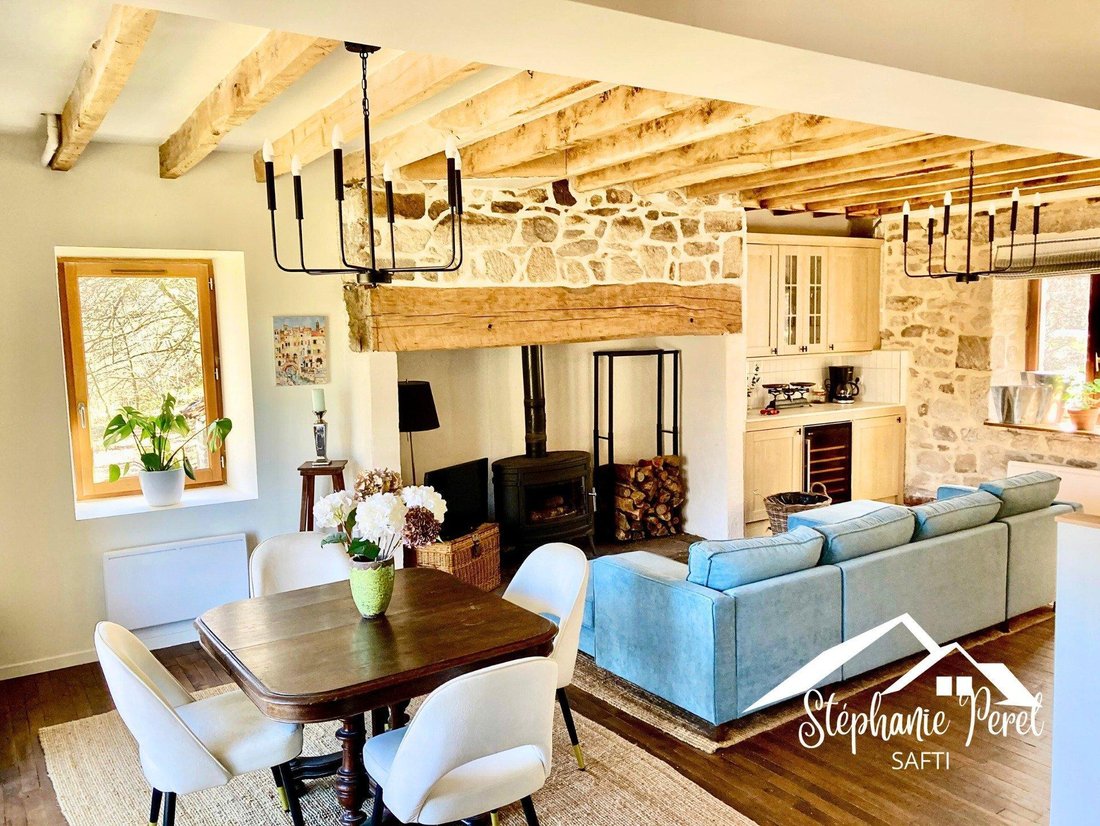 House in Gourdon-Murat, Nouvelle-Aquitaine, France 4 - 17268972