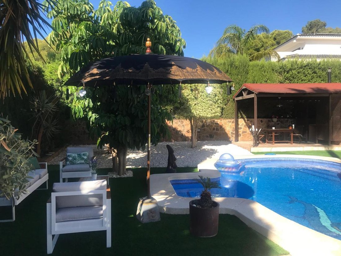 Villa in Benidorm, Valencian Community, Spain 1 - 17274664