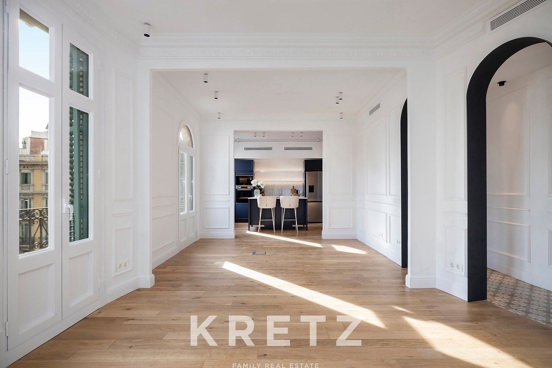 Apartment in Eixample, Barcelona, Spain 3 - 17268666