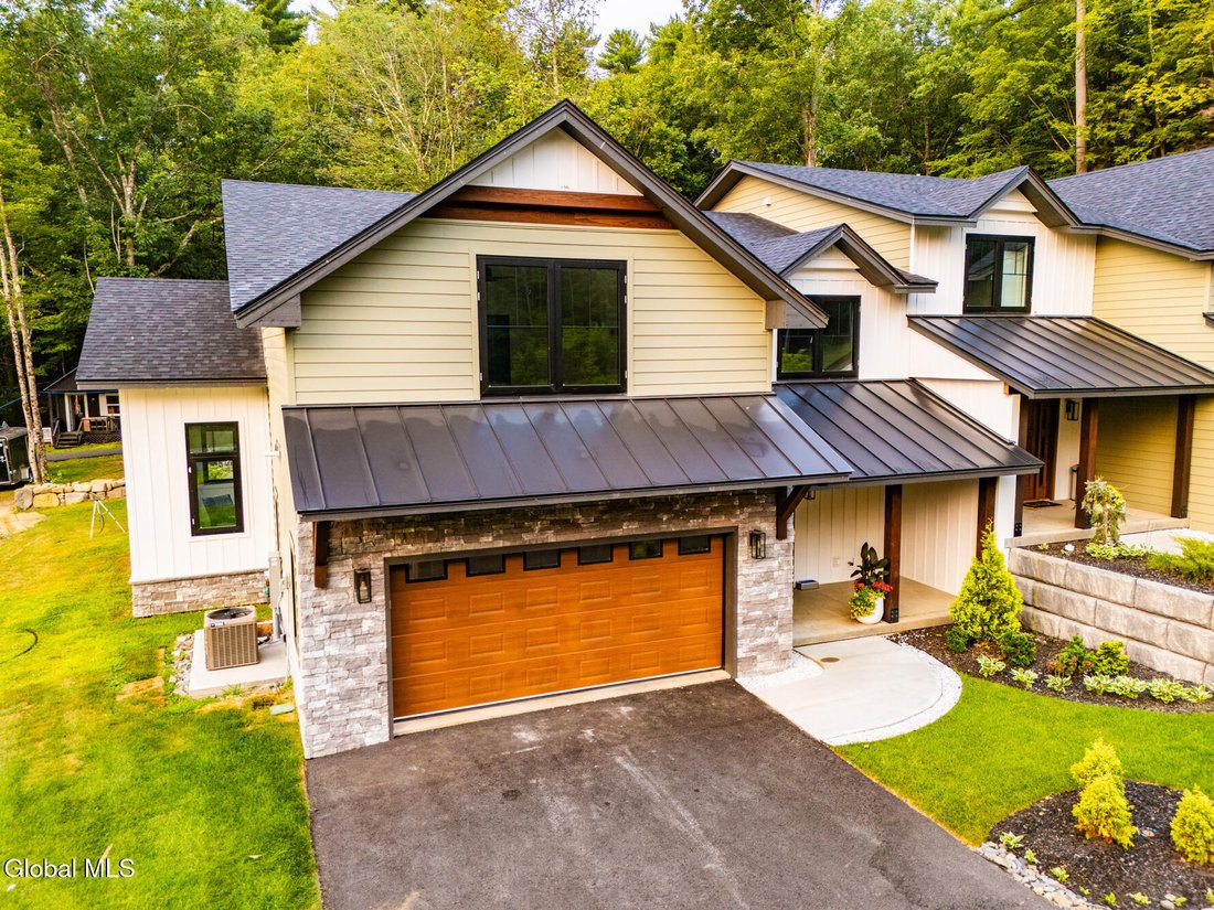 Townhouse in Lake George, New York, United States 2 - 17269328