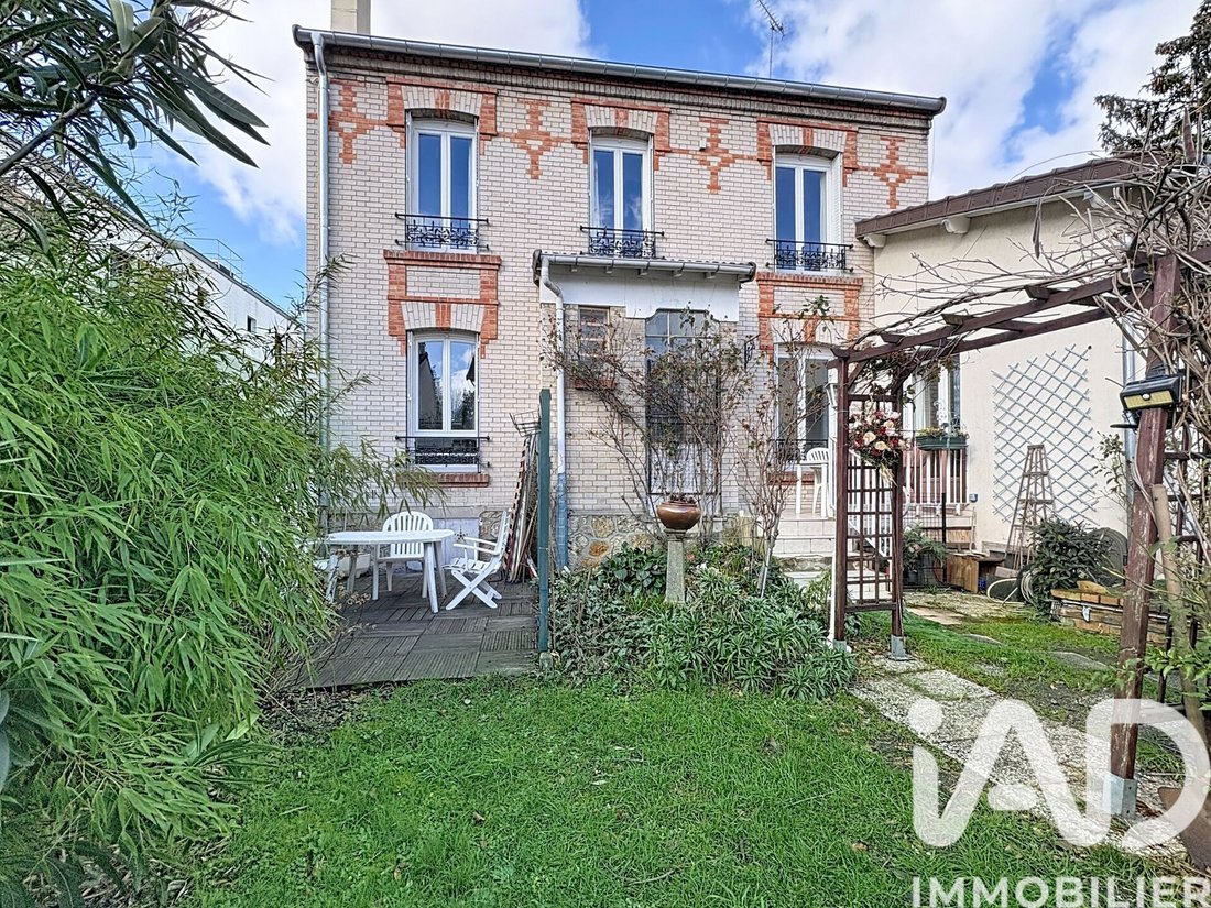 House in Bois-Colombes, Ile-de-France, France 1 - 17272287
