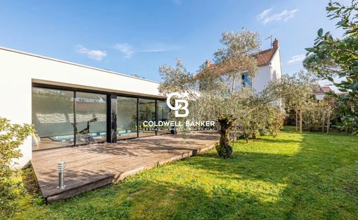 House in Saint-Sebastien-sur-Loire, Pays de la Loire, France 1
