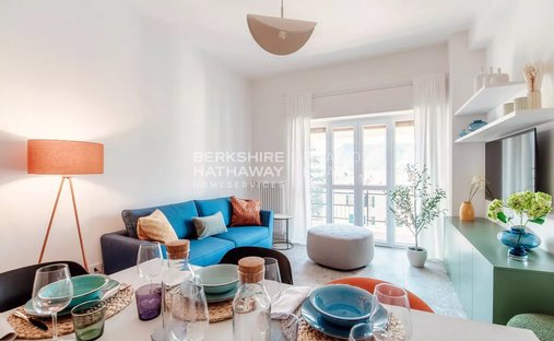 Apartment in Eastern Lake Center, Como, Lombardy 1